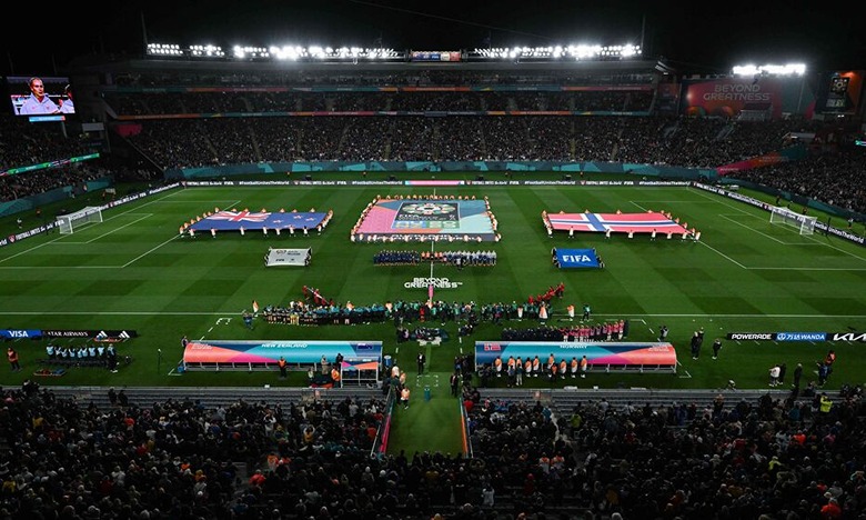 Football : Coup d'envoi du Mondial féminin à Auckland, endeuillé par une fusillade mortelle