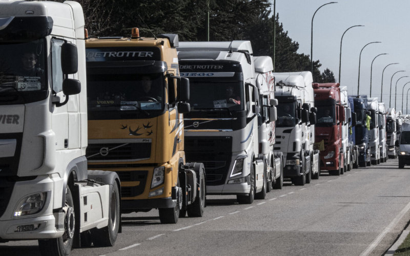 Transport routier en Espagne: Seul l'examen pratique exigé pour les chauffeurs marocains