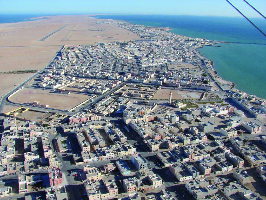 Signature d'un mémorandum instituant la création à Dakhla du Centre international de recherches et de formation en intelligence économique