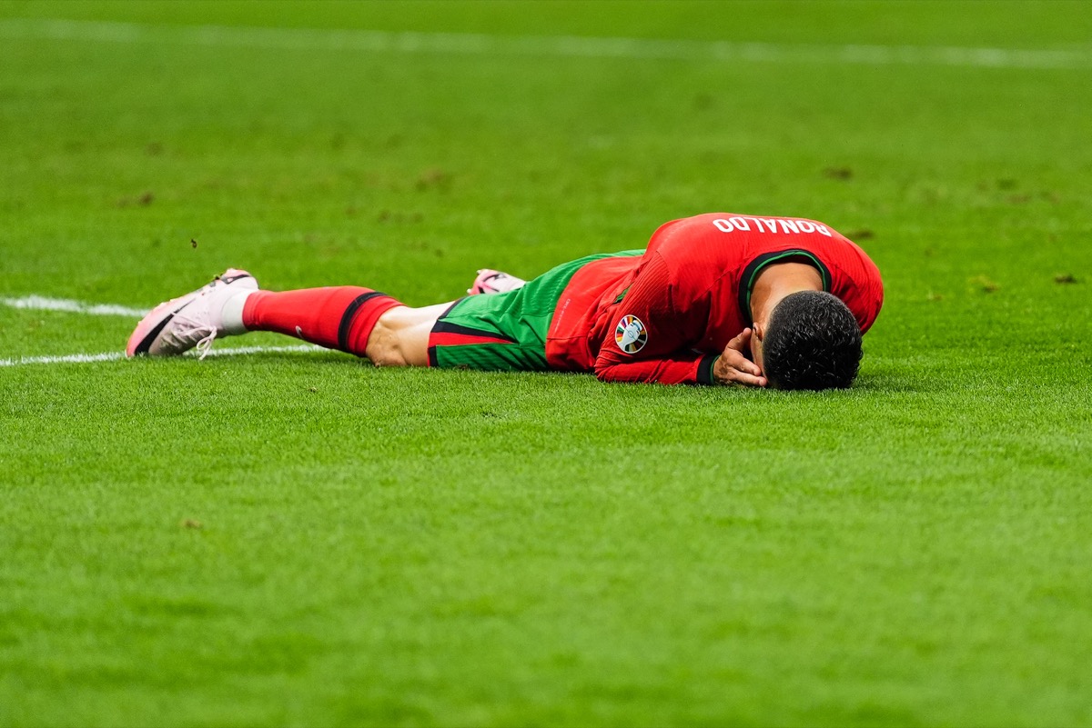 Ronaldo frustré par son penalty manqué, mais se réjouit de la qualification du Portugal