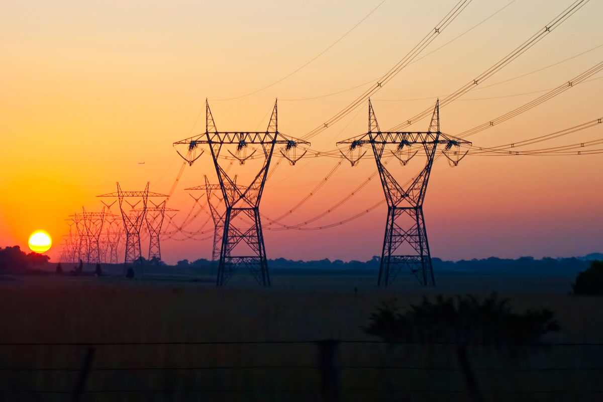 Ligne électrique Dakhla-Casablanca : l’ONEE lance un appel d’offres pour les études topographiques