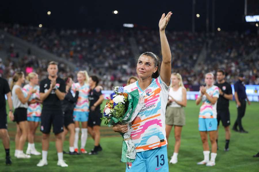 Football féminin : L’icône Alex Morgan tire sa révérence