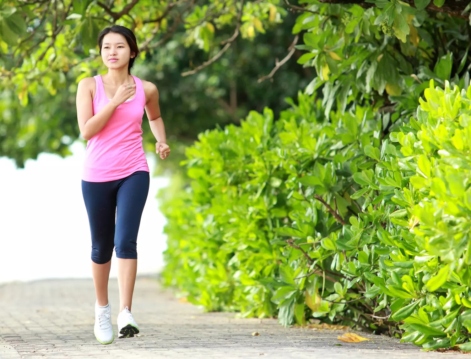 bien-être :  La marche, un dosage sur mesure pour une silhouette harmonieuse