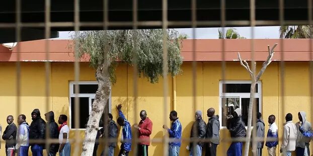 Espagne : Vers la régularisation de dizaines de milliers d'immigrés illégaux