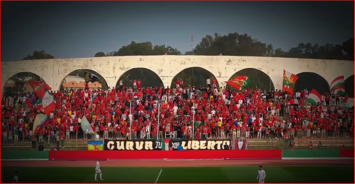 Les supporters de khemisset  lors du récent IZK-OC Youssoufia remportés par les Zemmouris