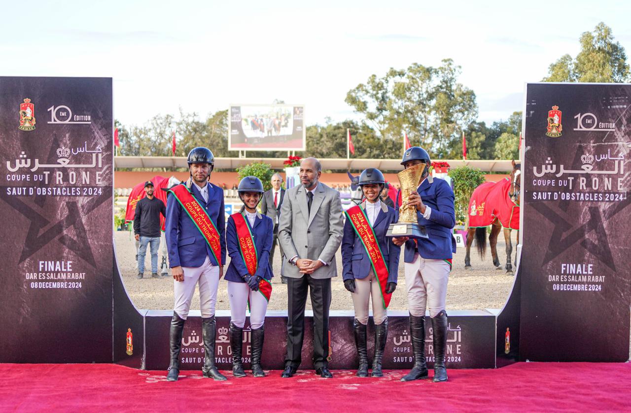 Saut d'obstacles : Le club équestre Oued Ykem remporte la Coupe du Trône