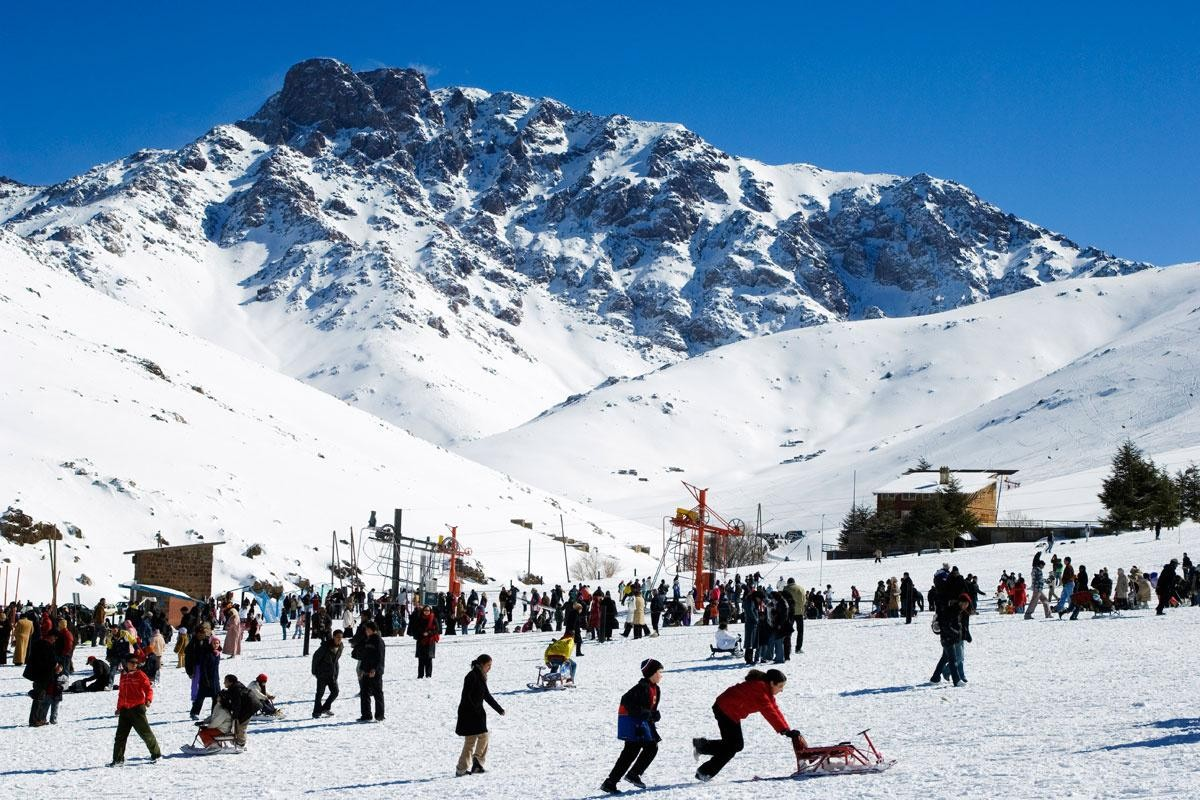 La station de ski d'Oukaïmedem retrouve sa splendeur avec les premières chutes de neige