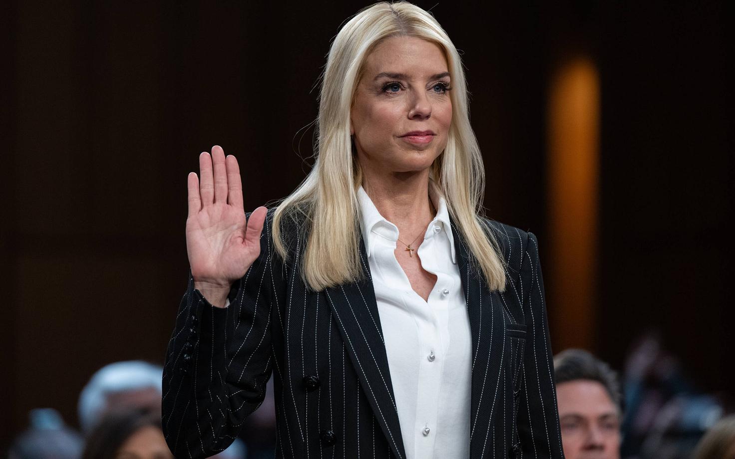 L’attorney general, Pam Bondi, bras armé de la revanche de Donald Trump.