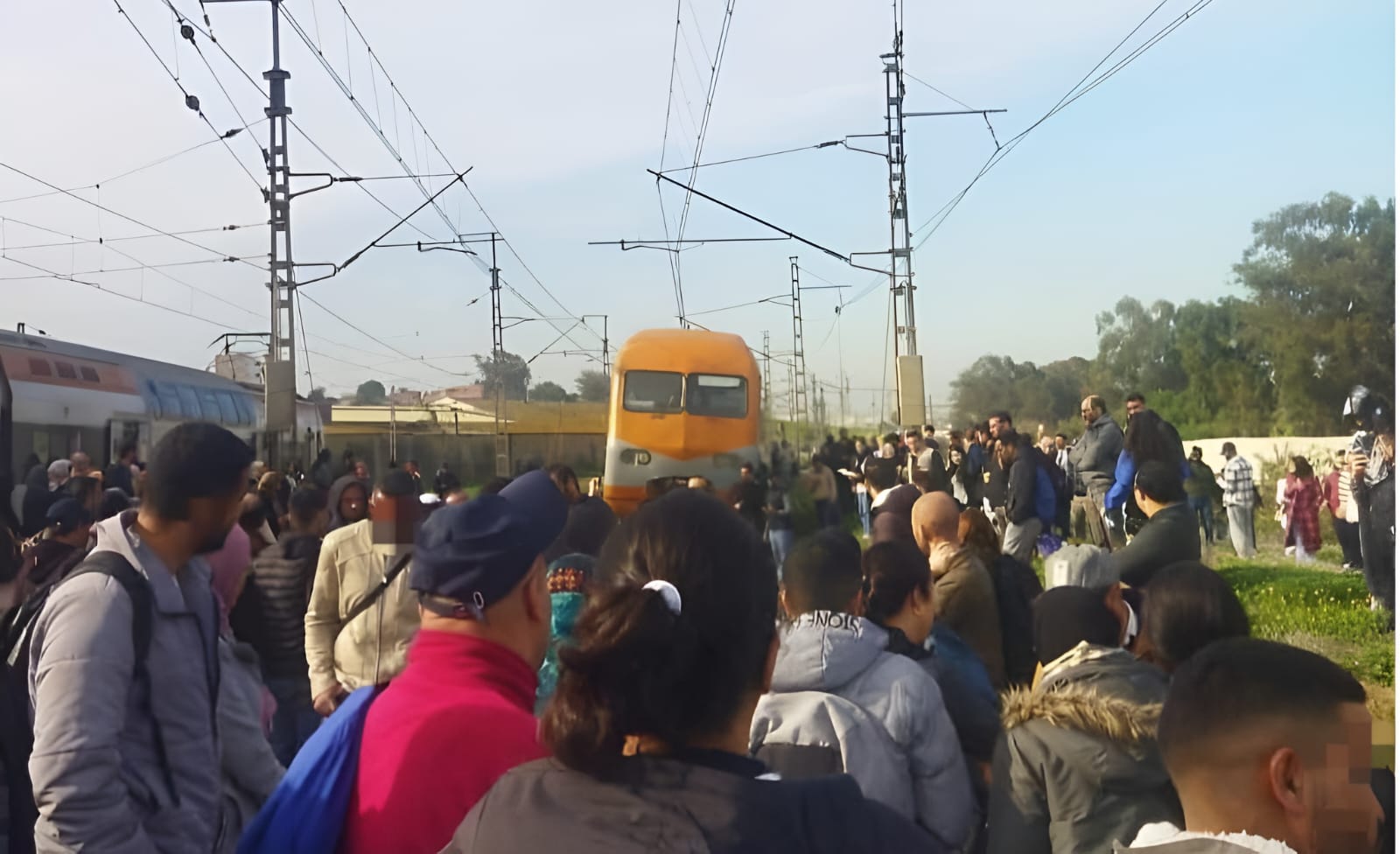 ​Casablanca - Panne Ferroviaire : Des Voyageurs Bloqués, l’ONCF sous le feu des critiques s'explique !