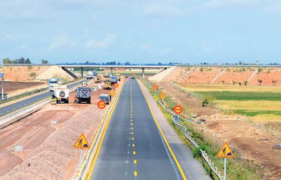 Transport et logistique : Infrastructures, colonne vertébrale des ambitions de Rabat