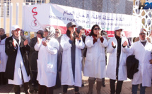 Fès : le Sit-in des médecins se poursuit