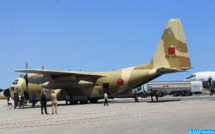 Arrivée à Tunis d’un nouvel avion transportant l’aide médicale d’urgence ordonnée par SM le Roi