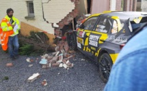 Rallye de Belgique : Une voiture s'encastre dans le garage d'une habitation