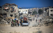Bombardements et combats dans la bande de Gaza, alerte aux roquettes dans le nord d'Israël