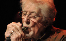 John Mayall, pionnier du blues britannique, mort à 90 ans