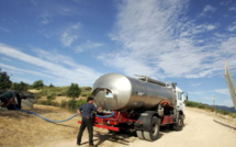 Marrakech: Les camions-citernes, une solution vitale pour l'approvisionnement en eau potable de la commune de Saada