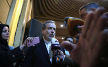 Araghchi : L'Iran "se tient fermement aux côtés des amis libanais"