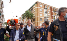 Inondations en Espagne: le roi et Pedro Sánchez confrontés à la colère des foules