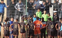 Arbitrage: Un match arrêté à cause d’une décision jugée ‘’ erronée’’ !